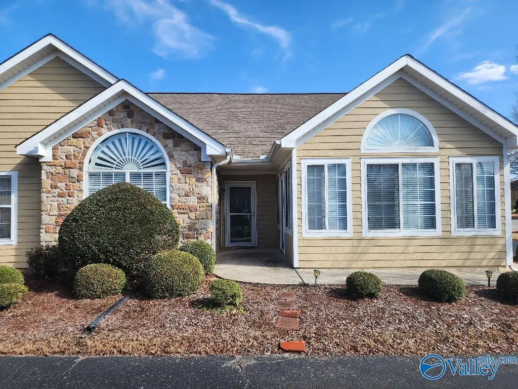 1013 Cathedral Cir #1013