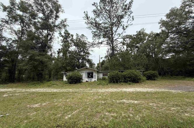 8637 Wakulla Springs Rd