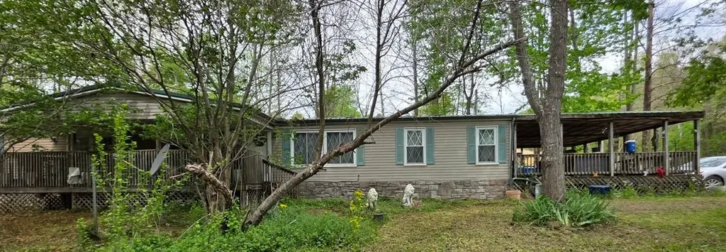 1945 Lambert Schoolhouse Rd