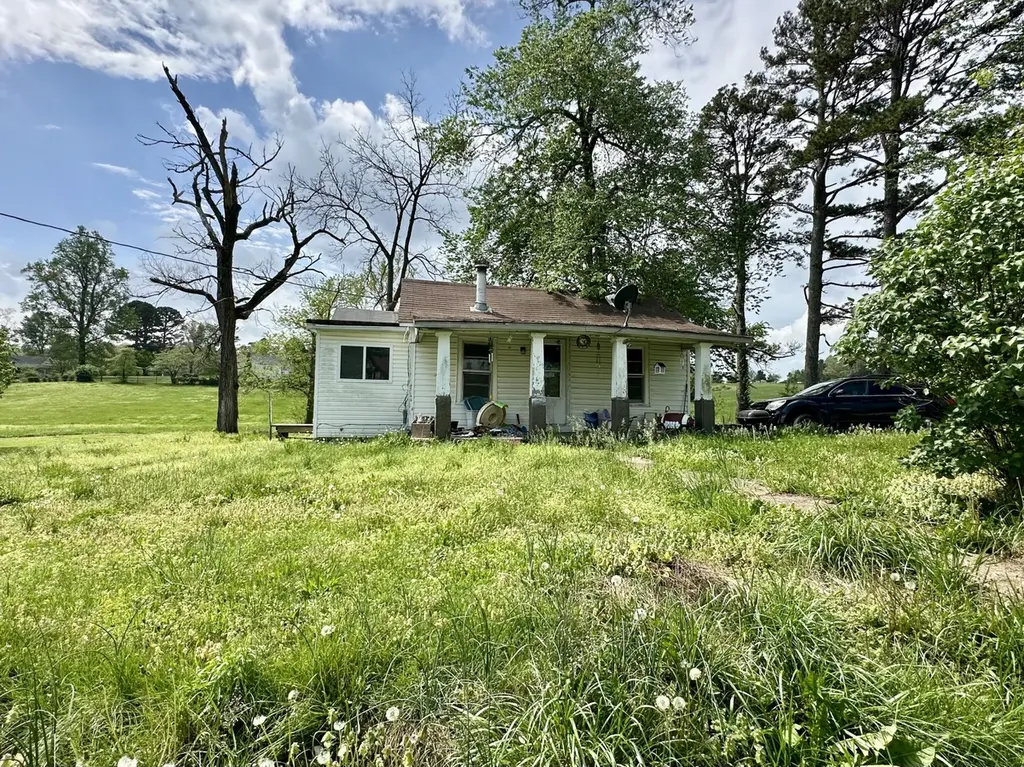 308 Pine Grove Rd