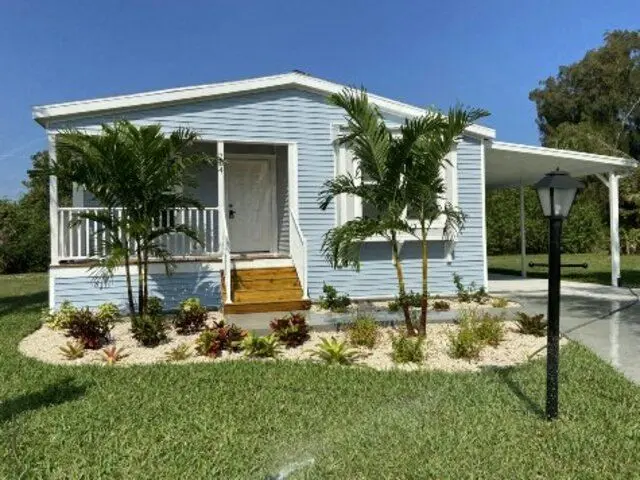 Raleigh w/ rear porch Plan