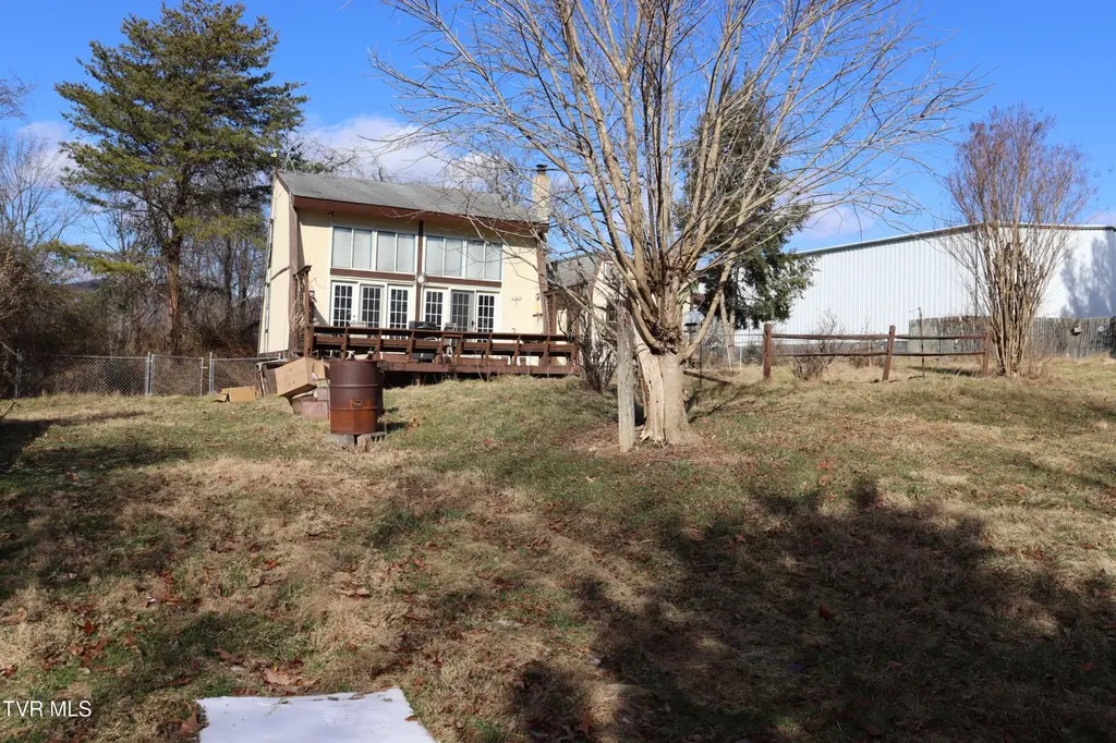 154 Old Stone Dr