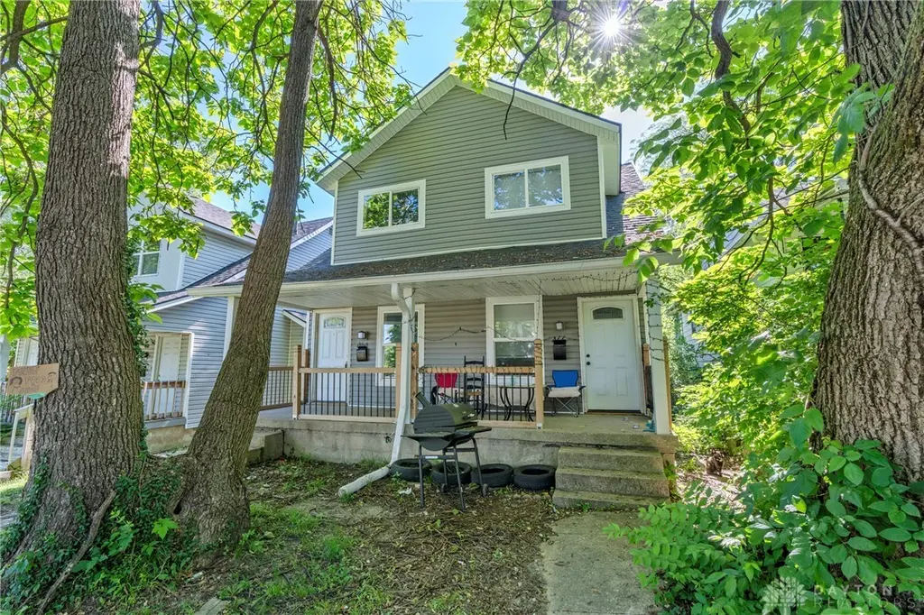464-466 Dearborn Ave