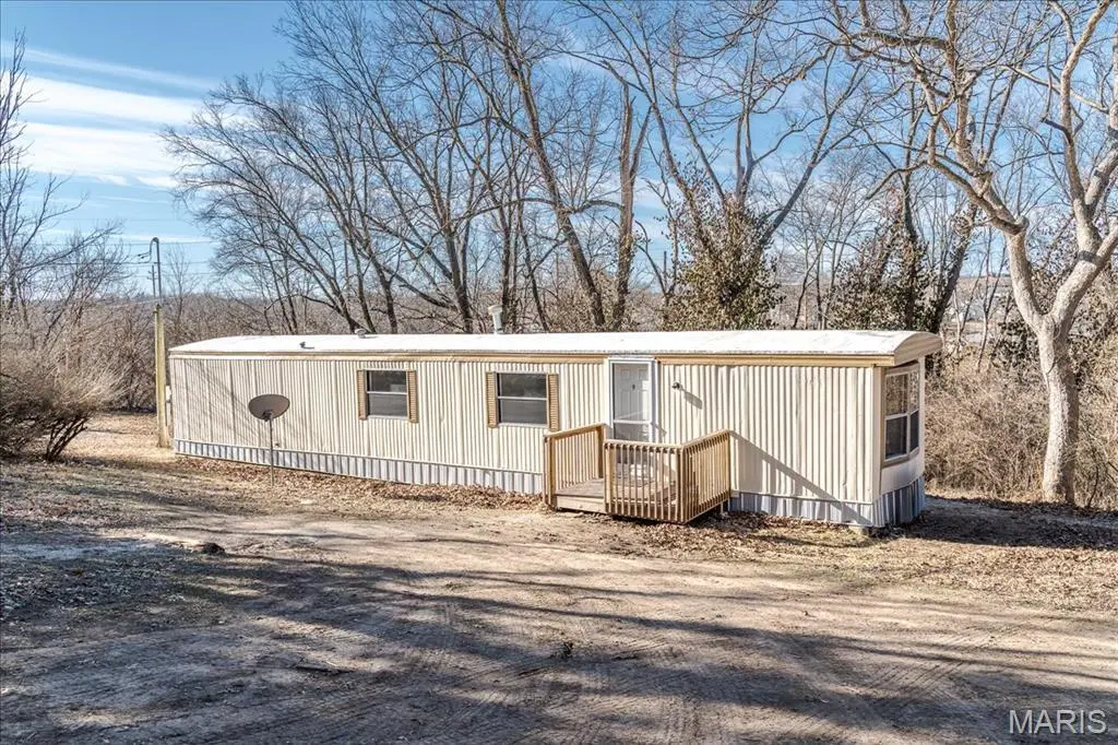 1157 Rock Rd