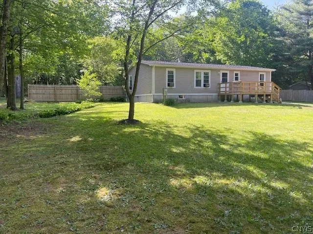 19 Junior Ave
