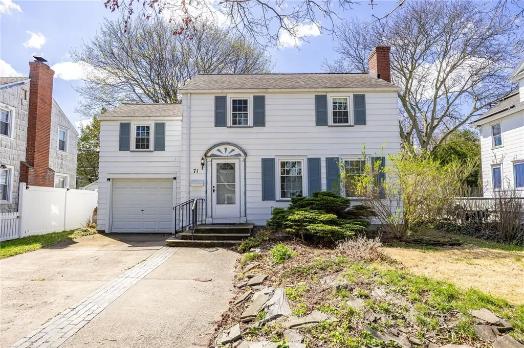 71 Weston Rd