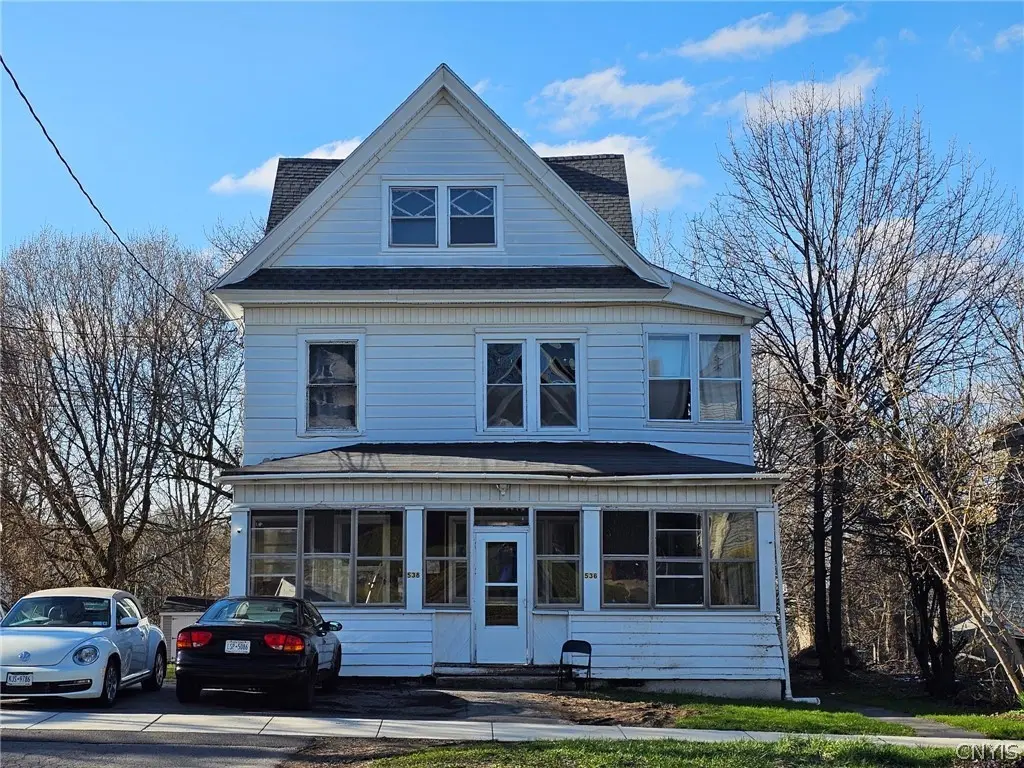 536 Tompkins St #38
