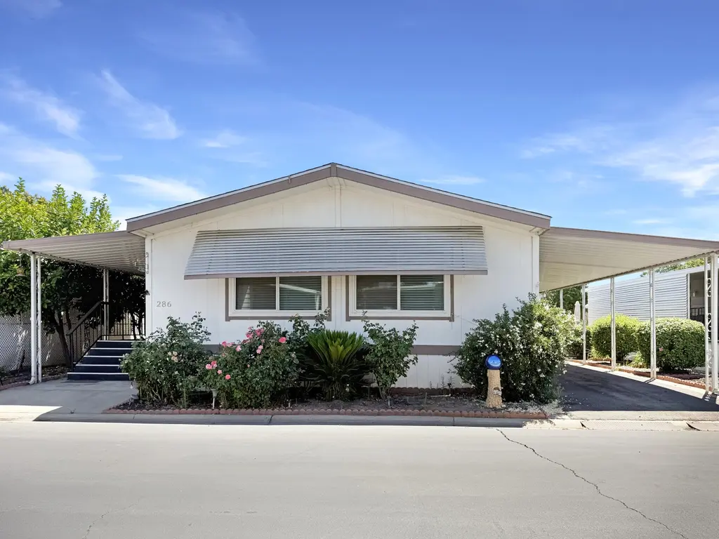 2706 W Ashlan Ave #286