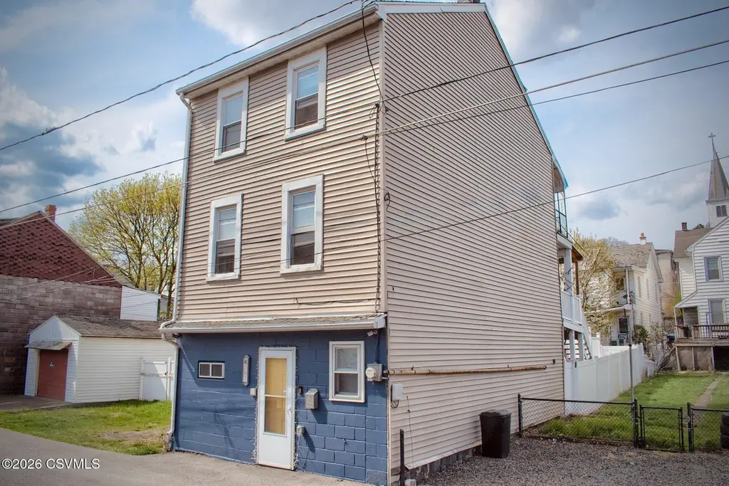 507 W Olive St