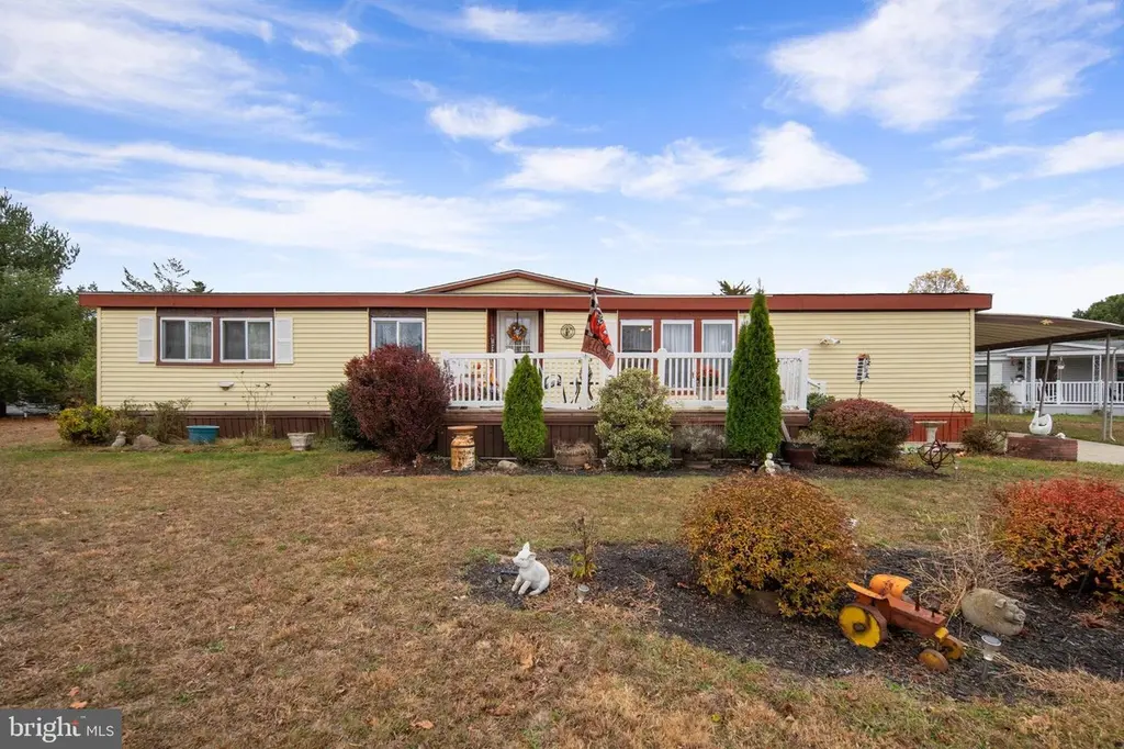 8 Mary Ct
