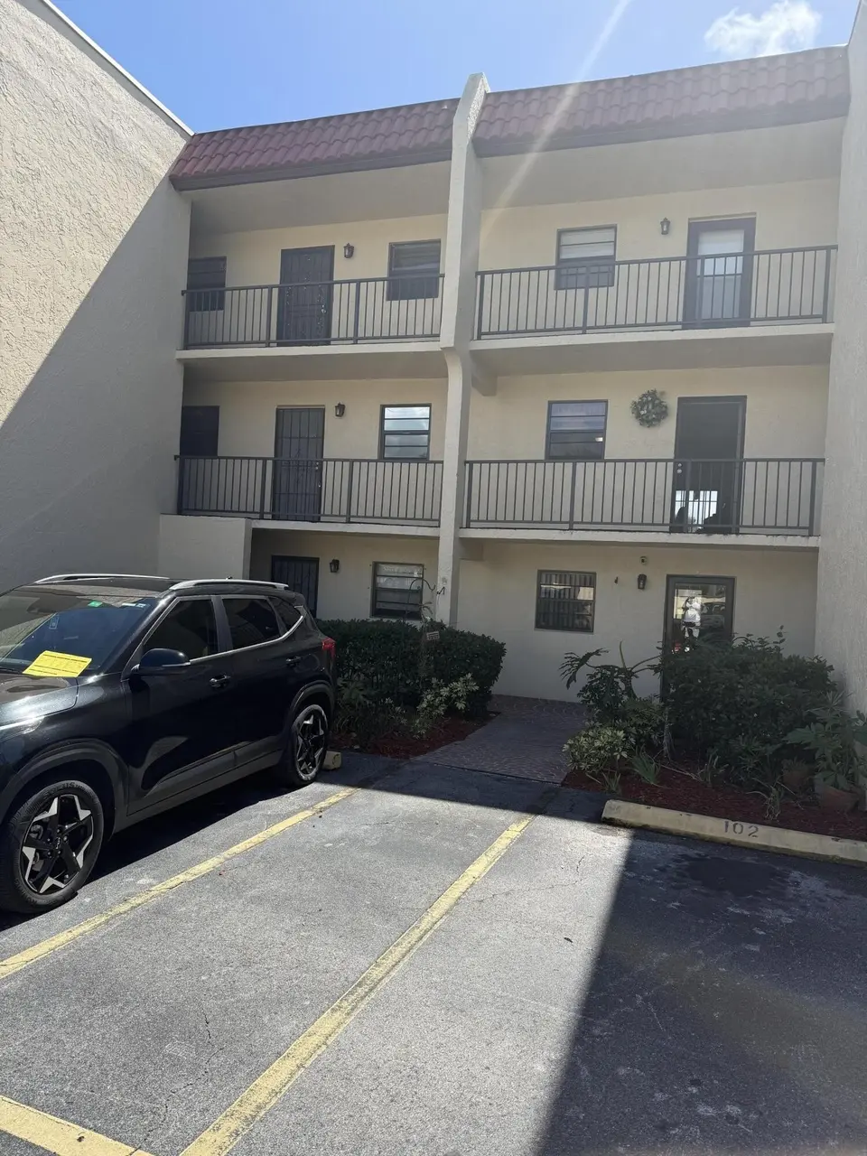2025 Oleander Blvd #105