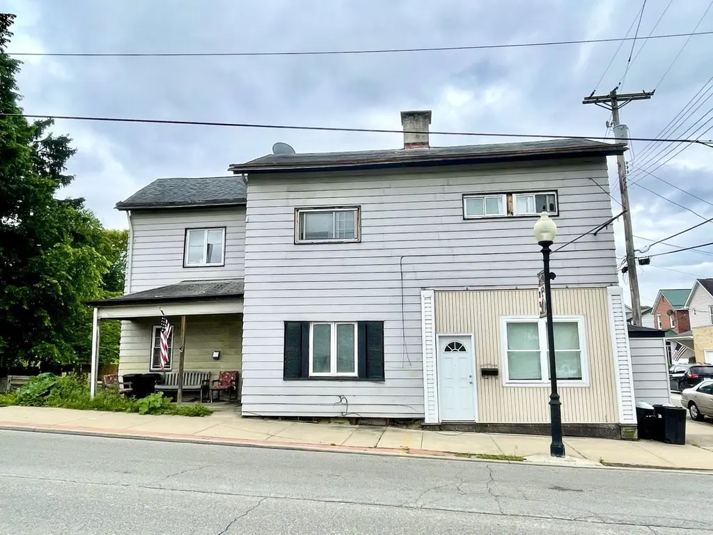 301 1st Ave