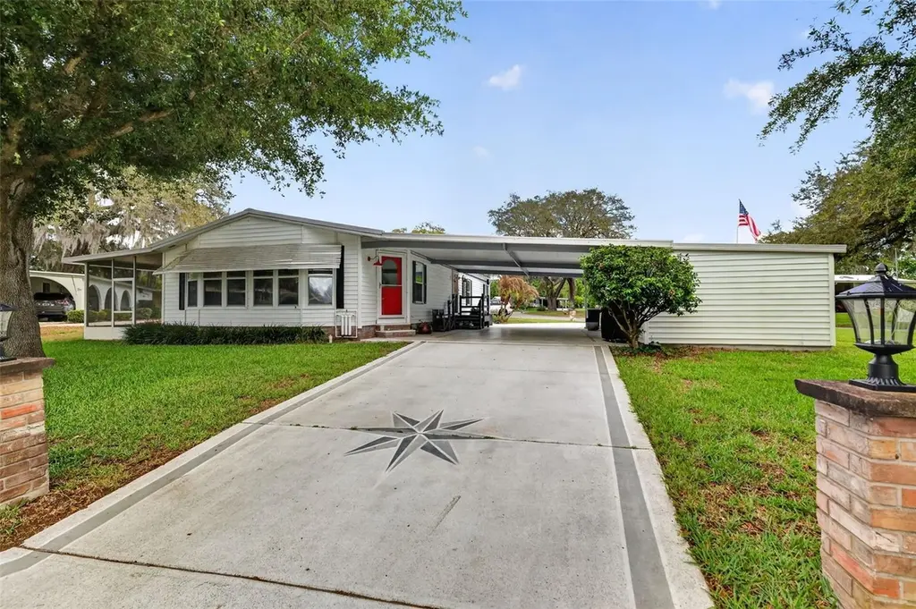 705 Devon Dr