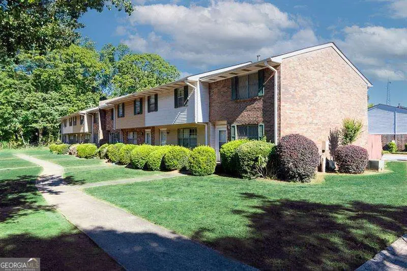 501 Carlton Rd Unit 2E