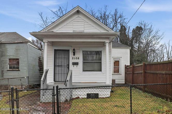 2108 Wilson Ave