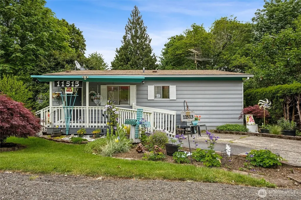 11513 155th Ave SE