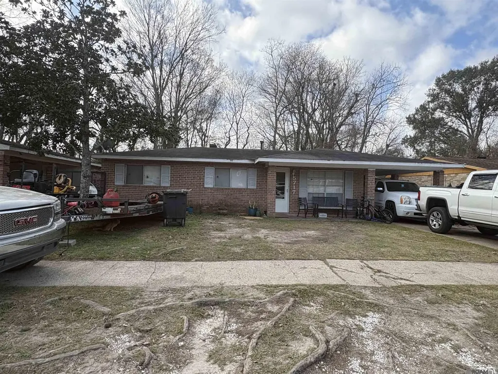 5717 Nashville Ave