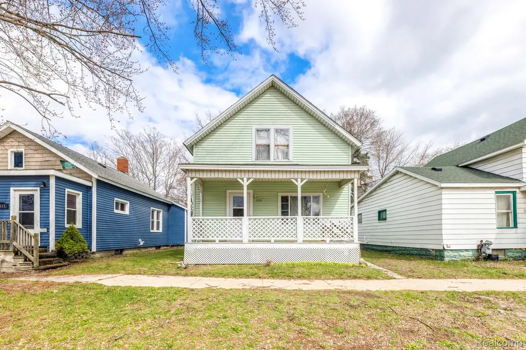 1109 Rawlins St