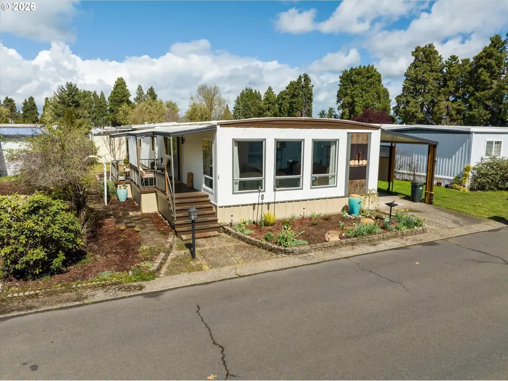 1800 Lakewood Ct #47