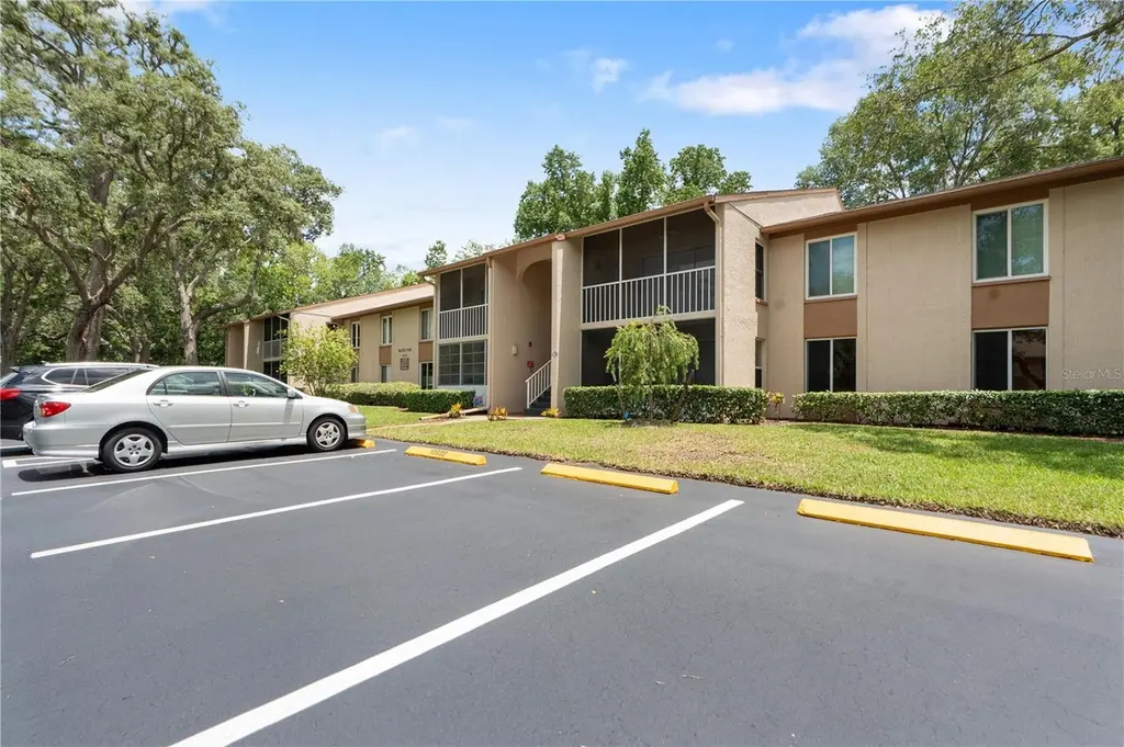 12218 Fox Chase Dr Unit C1