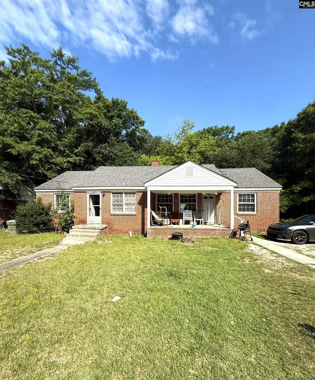 48 Highland Ave