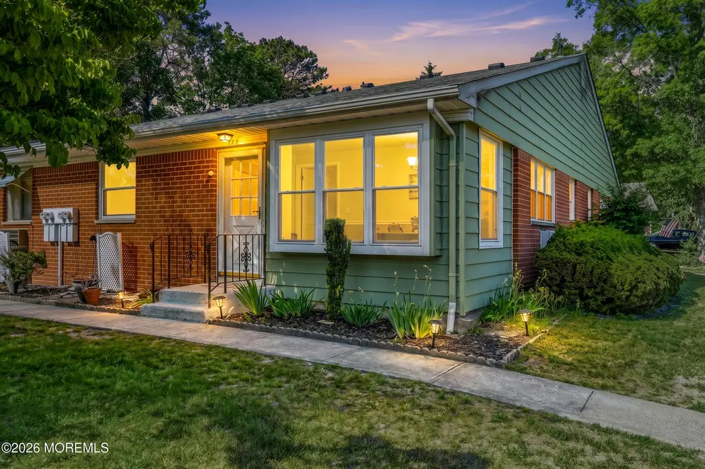 12A Molly Pitcher Blvd Unit 12A