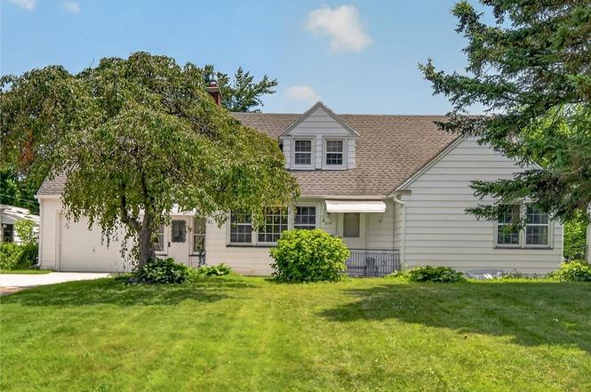 319 Windsor Rd