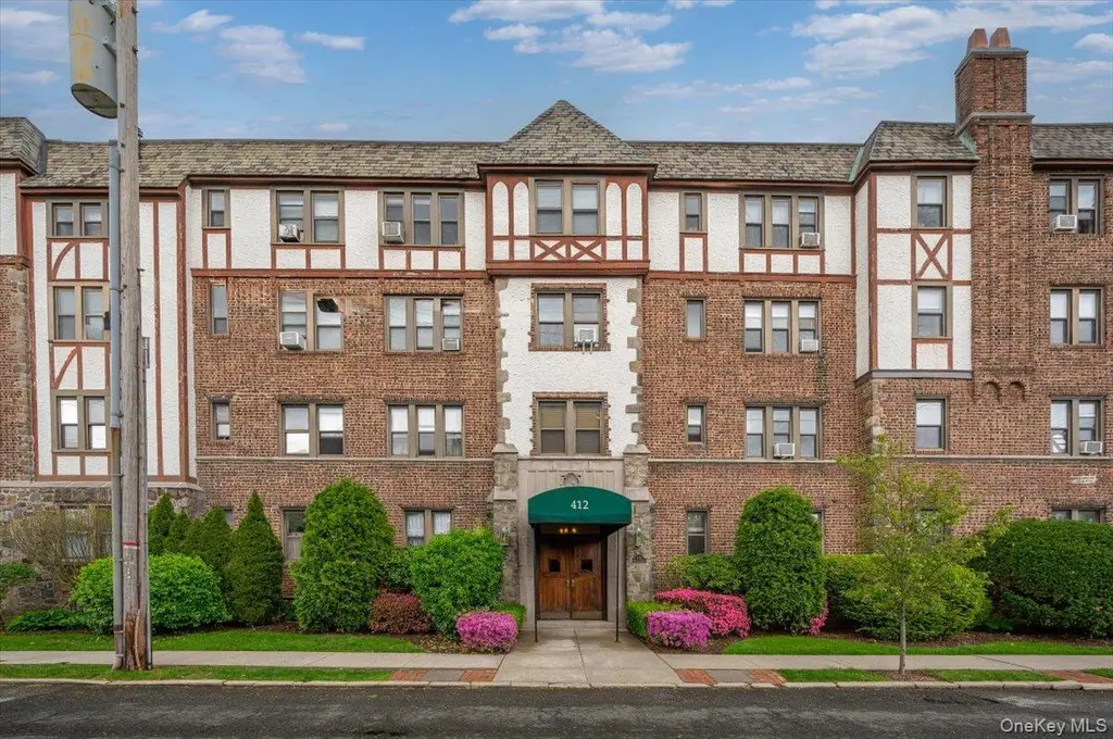 412 Munro Ave Unit 2H