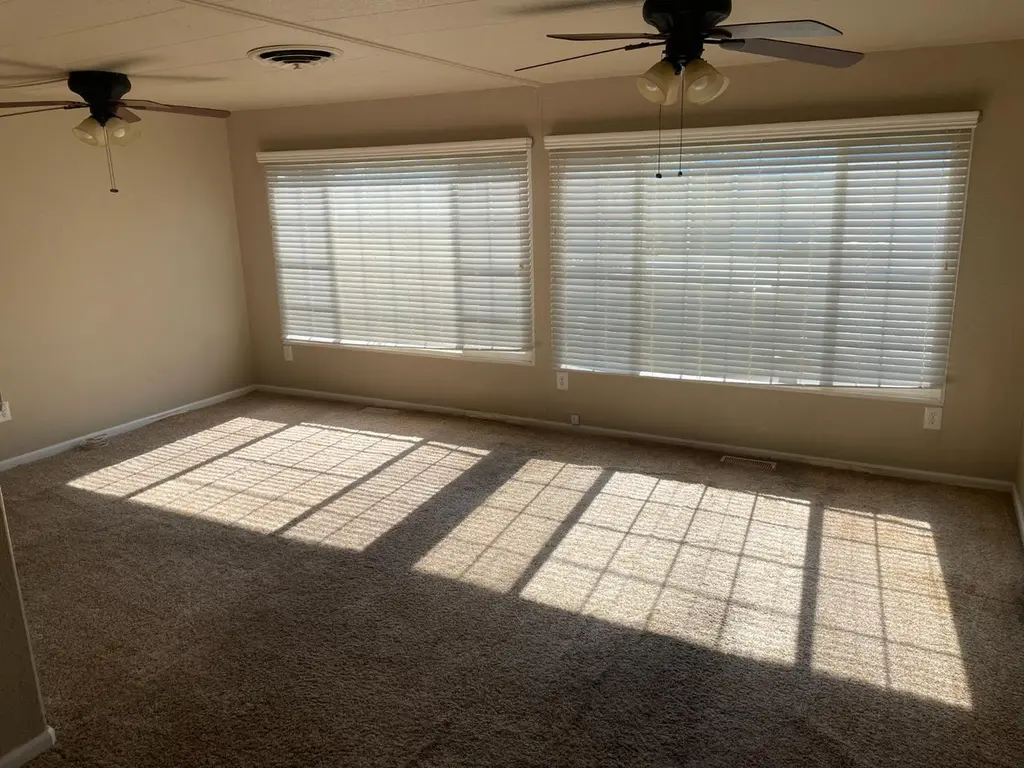 5835 Cherokee Rd #61