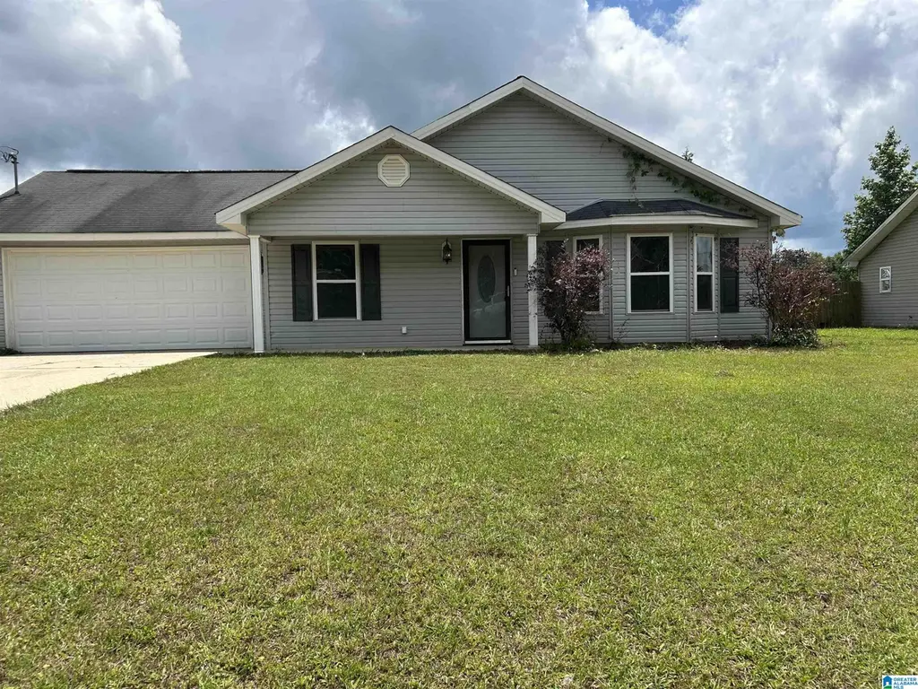 18487 Thoroughbred Dr