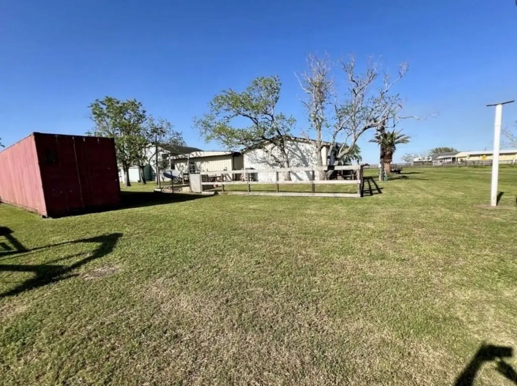 5107 County Road 469