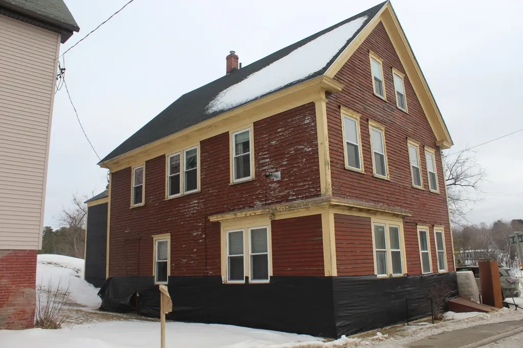6 Sherman St