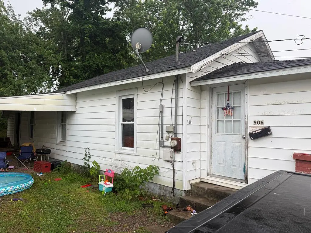 506 Church St