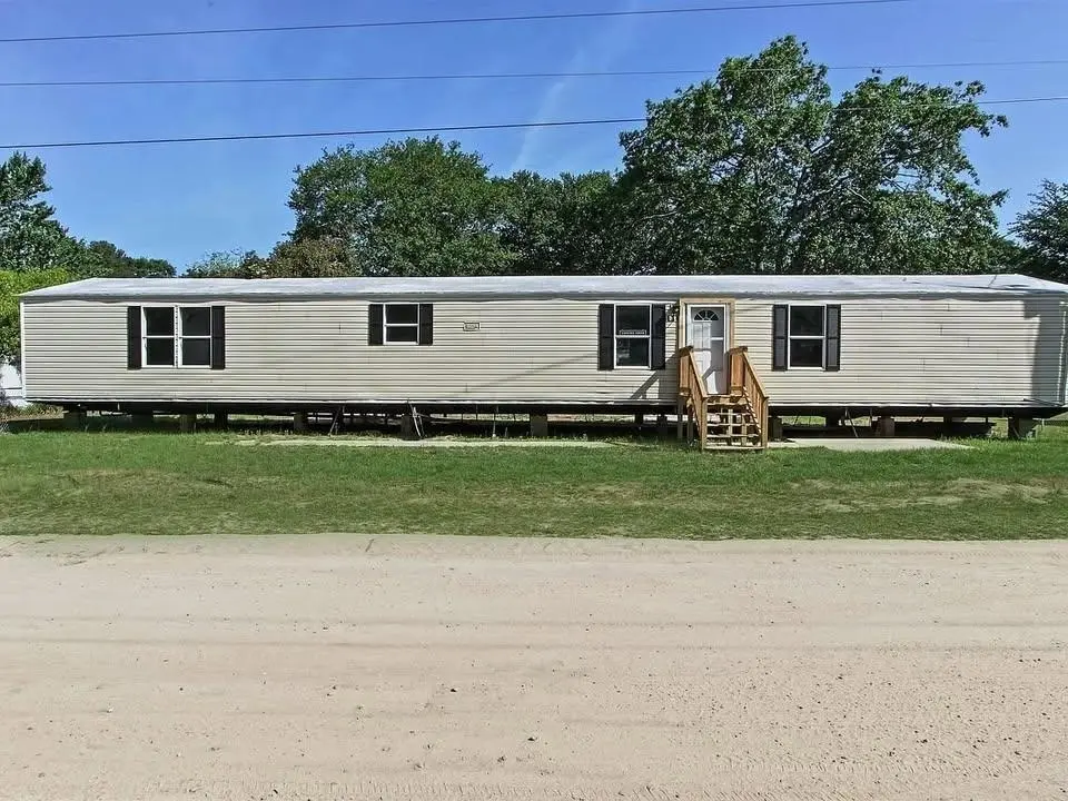 600 Lot 553 Ermine Rd