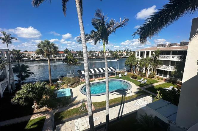 2400 S Ocean Dr #314