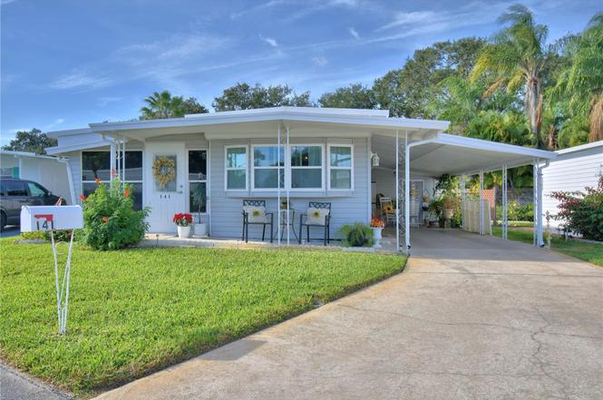 141 Paradise Ln