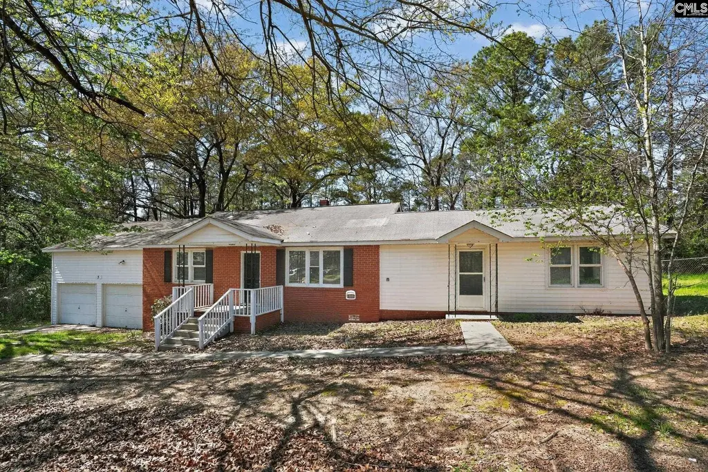 5 Larkin Ct