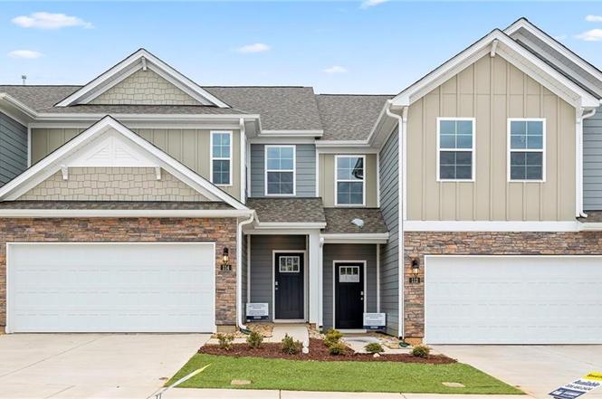 150 Briarwood Ln