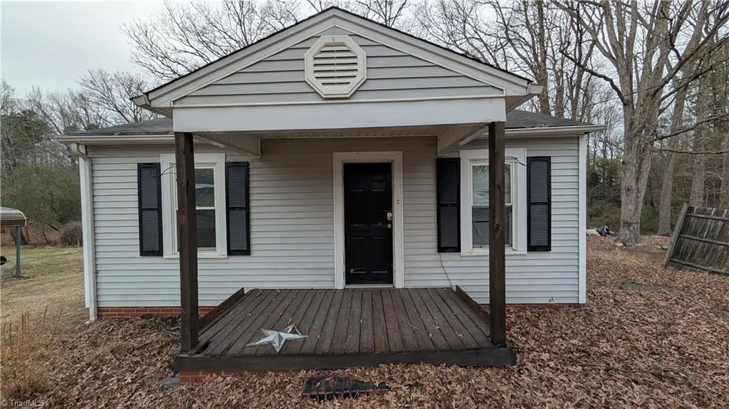 1910 Old Farmer Rd