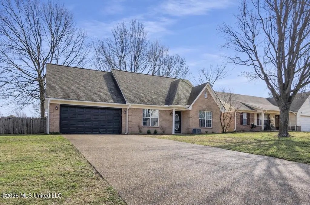 7340 Roundtable Dr