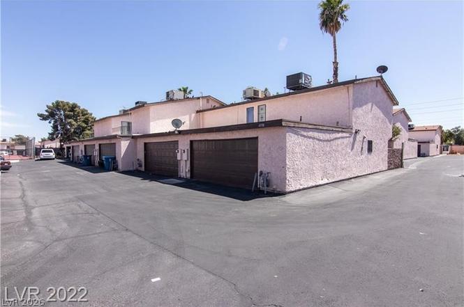 4338 Caliente St #5
