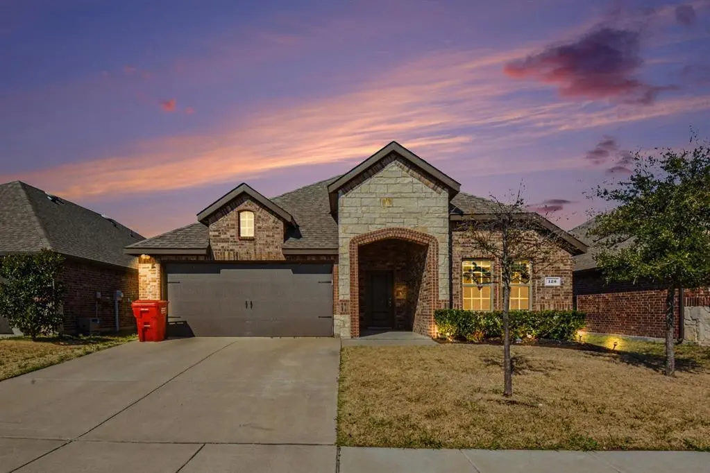 128 Newsom Dr