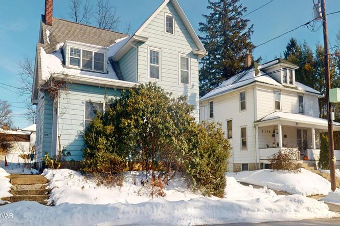 1312 Hepburn St