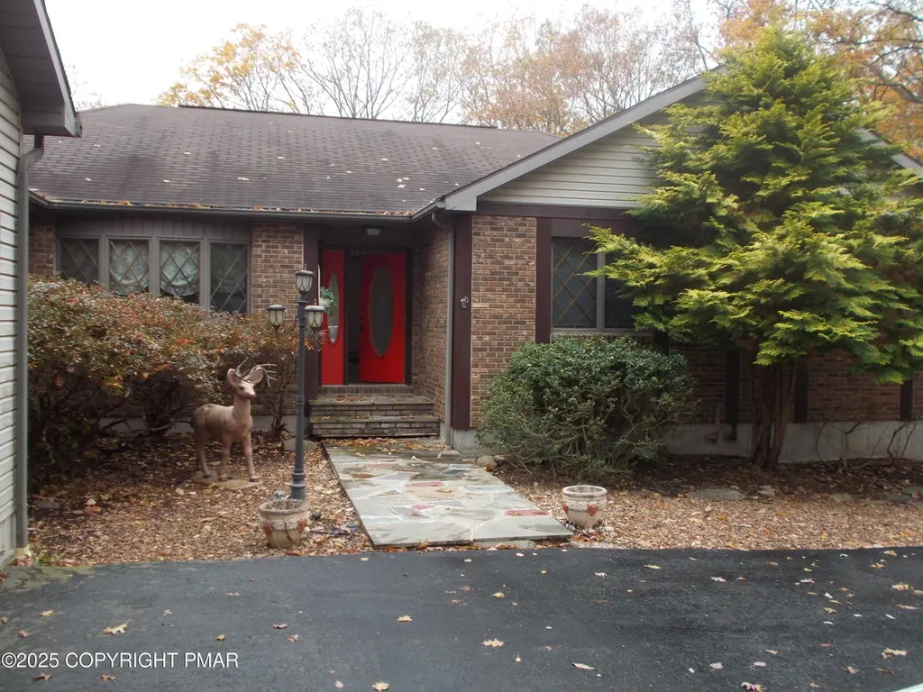 1241 Scotrun Dr