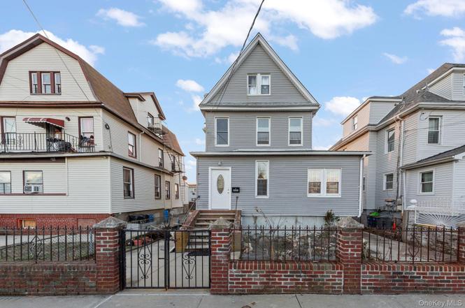 423 Beach 66th St