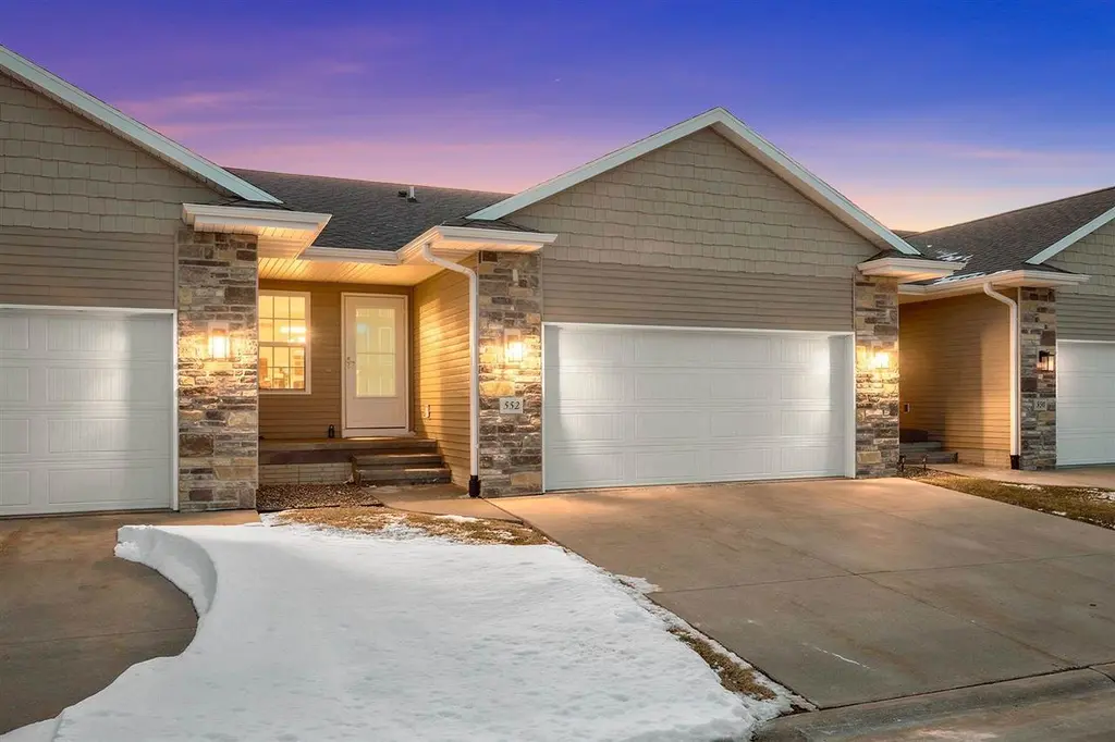 552 Meadow Oak Cir Cir