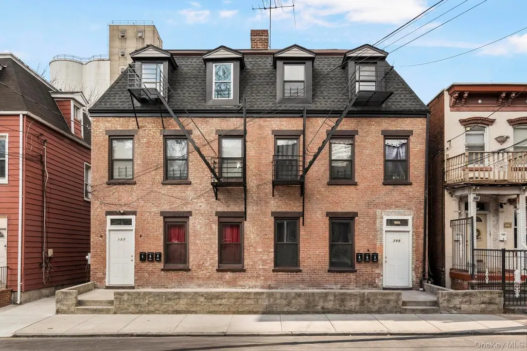 155 Buena Vista Ave