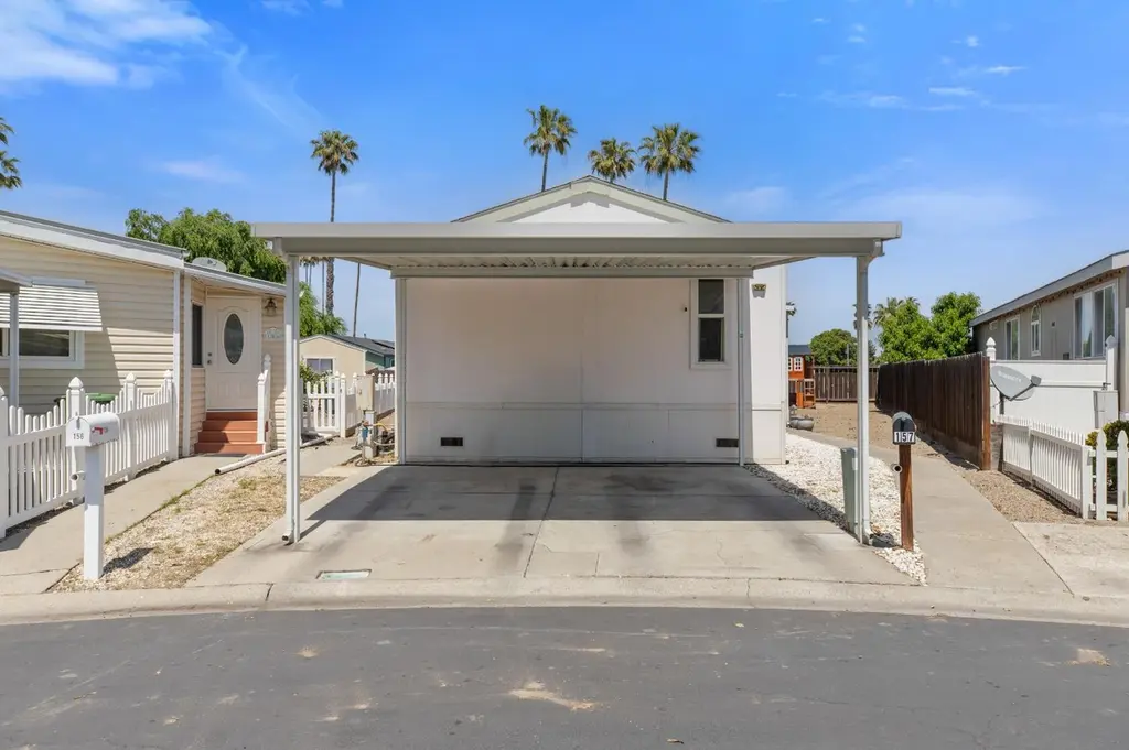 2929 N Macarthur Dr #157