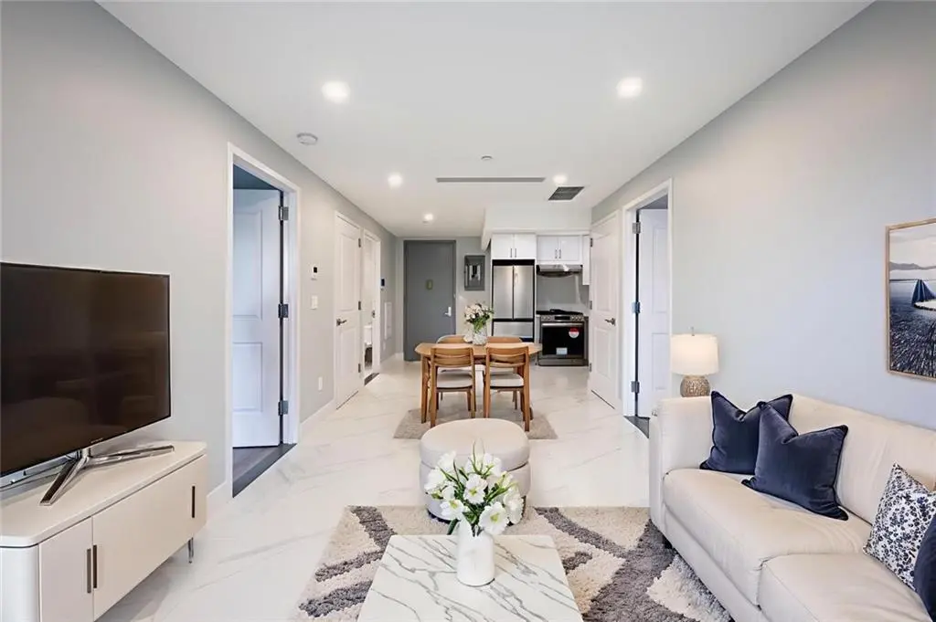 643 5th Ave Unit 5D