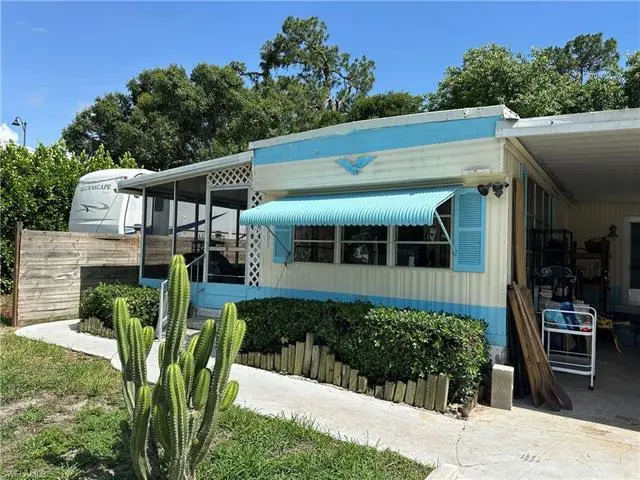 11285 Anglers Dr